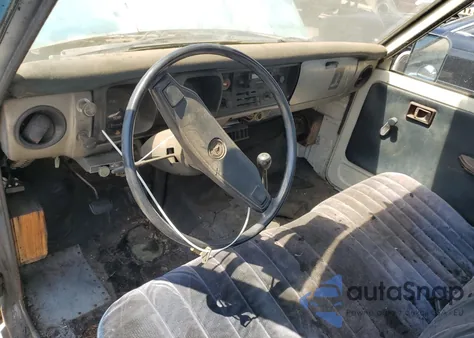 1978 Toyota Hilux from USA, damaged, VIN RN28106490